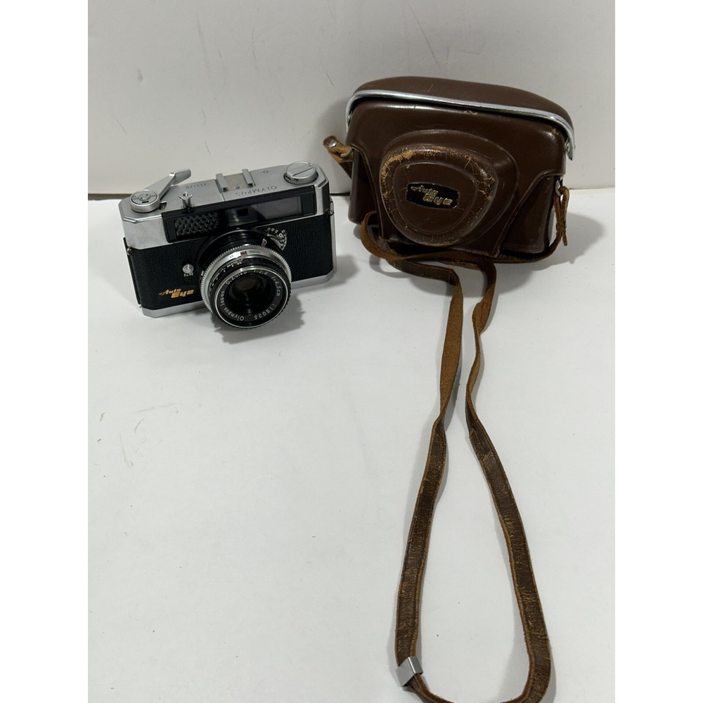 Olympus‎ Auto-Eye Rangefinder with 45mm F2.8 Lens Camera With Leather Brown Case